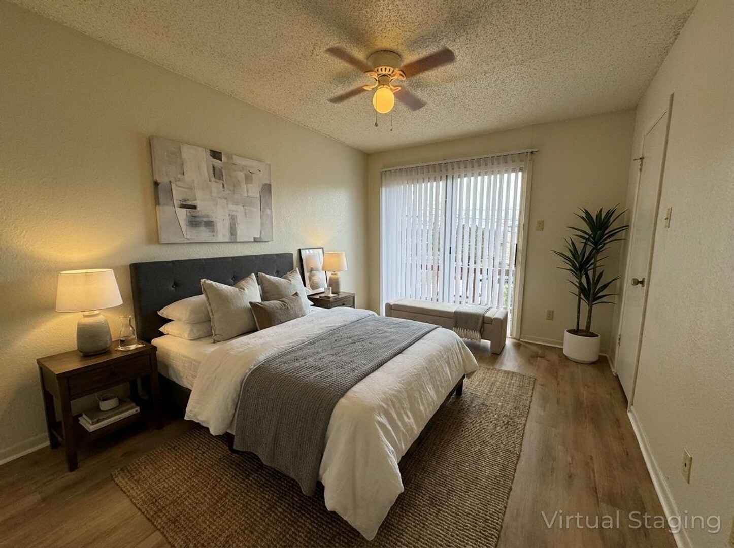 Building Photo - 3001 Lake Rd