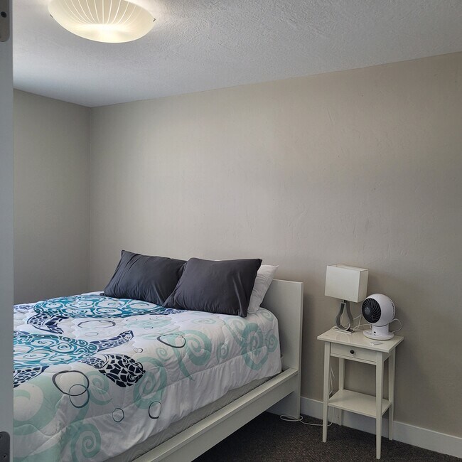 Building Photo - Roost