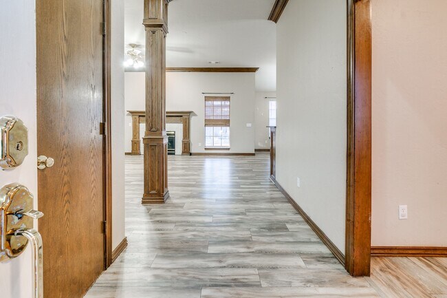 Building Photo - 3520 SW 127th St