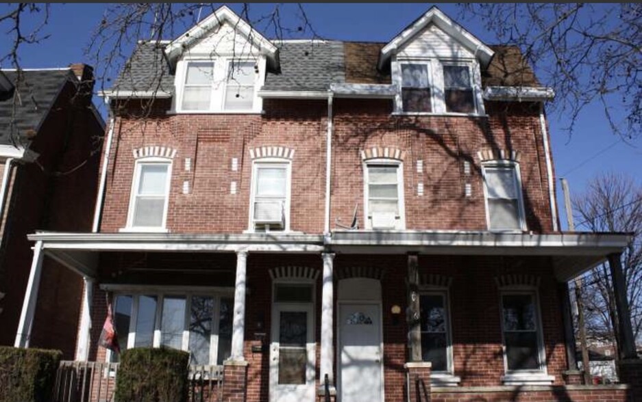 Primary Photo - 563 Buttonwood St