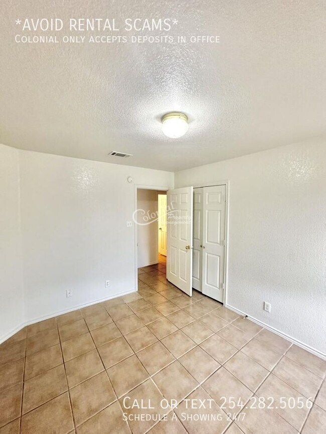 Building Photo - 5800 Allstar Ct