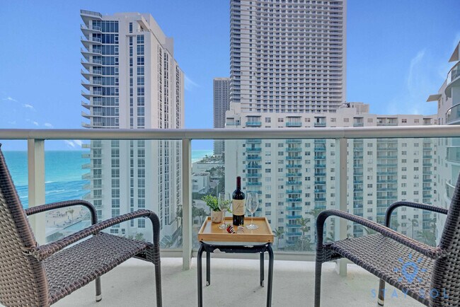 Building Photo - 3901 S Ocean Dr