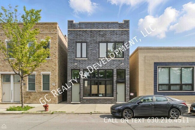 Primary Photo - 1928 W 21st St