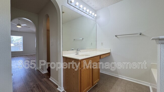 Building Photo - 5190 Tanner Rd