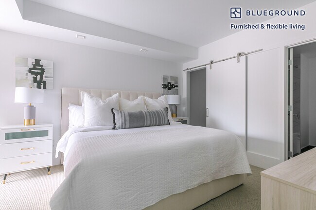 Building Photo - 1288 Howard St