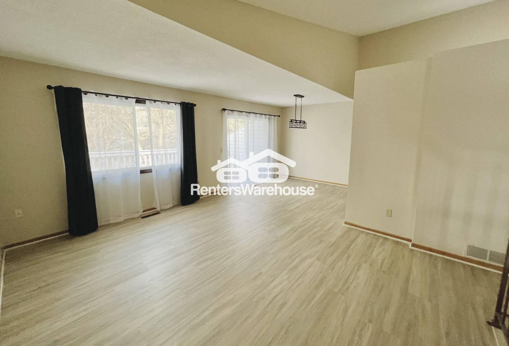 Building Photo - 11221 Xavier Cir