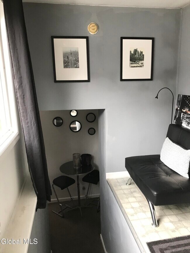 Building Photo - 80-82-82 Milton Ave