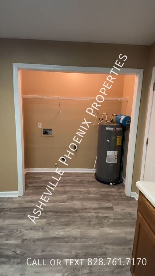 Building Photo - 8A Mountain View Rd-