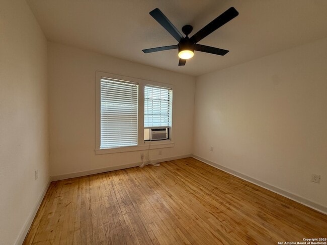 Building Photo - 312 Natalen Ave