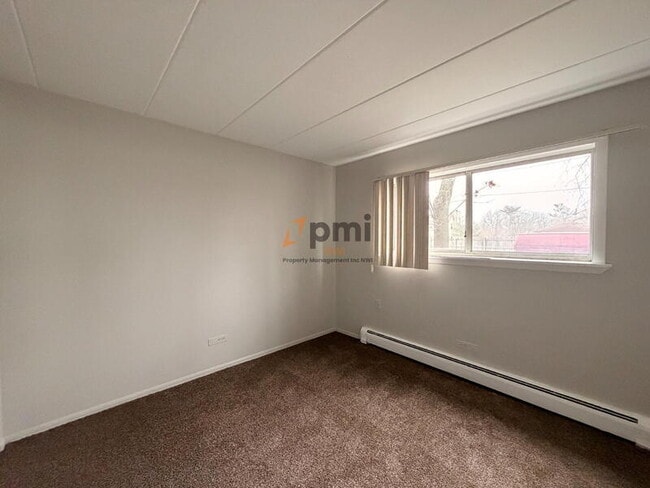 Building Photo - 111 Harrington Ave