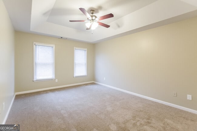 Building Photo - 2485 Worthington Dr