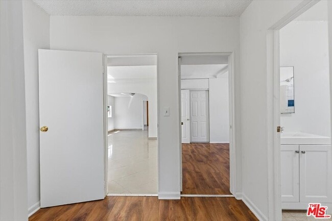 Building Photo - 4133 Bemis St