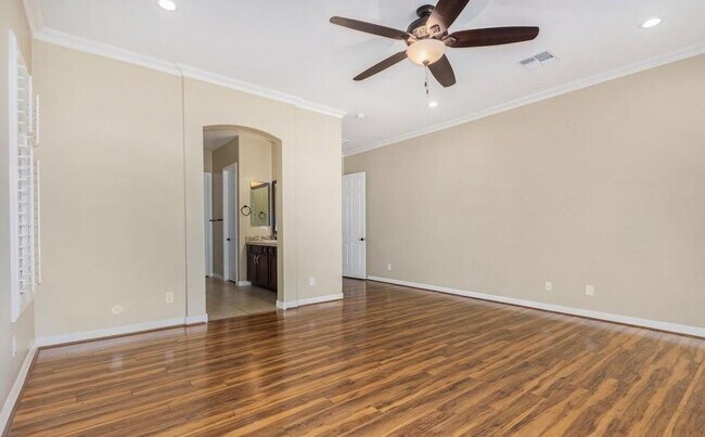 Building Photo - 14892 Aldea Dr N