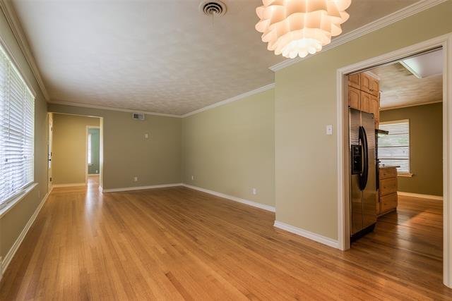 Building Photo - 10626 Longmeadow Dr
