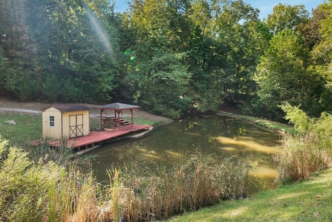 Building Photo - 1079 Ridgecrest Dr