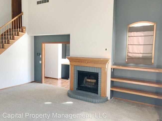 Building Photo - 4 br, 2.5 bath House - 8523 Castle Creek Dr