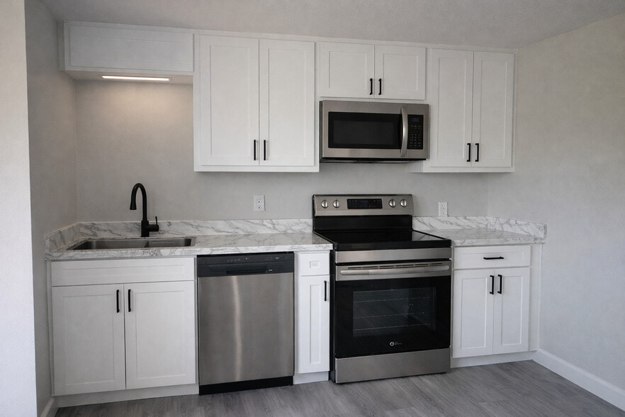 Building Photo - Fisher St. Apartments