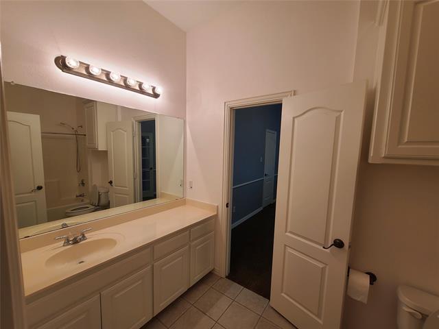 Building Photo - 622 Manchester Dr