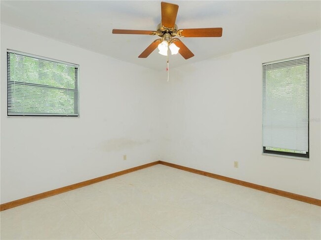 Building Photo - 6112 NW 52nd Terrace