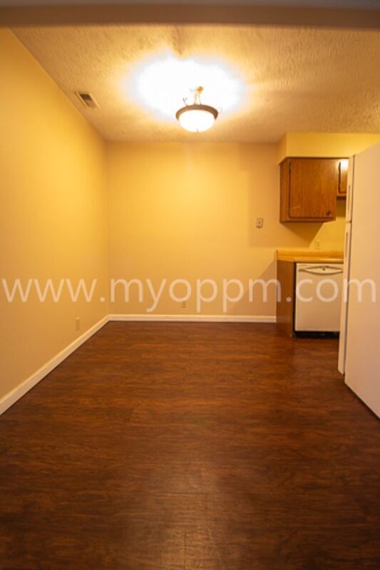 Building Photo - 8620 N 31st St