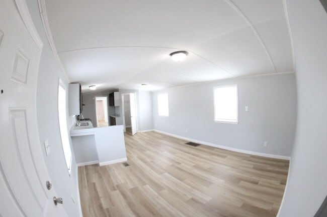 Building Photo - 7025 Ottis Ln