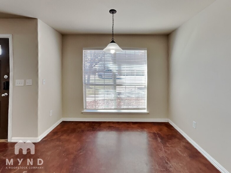 Building Photo - 123 Jolin Ln