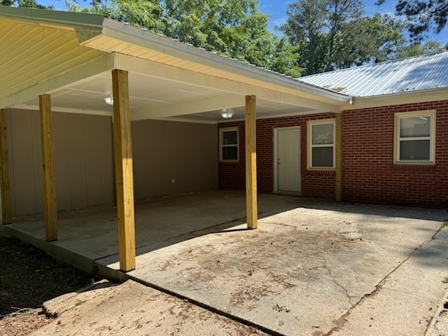 Building Photo - 427 Dixie Dr
