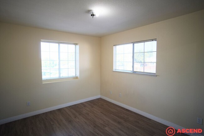 Building Photo - 10801 Galway Bay Dr