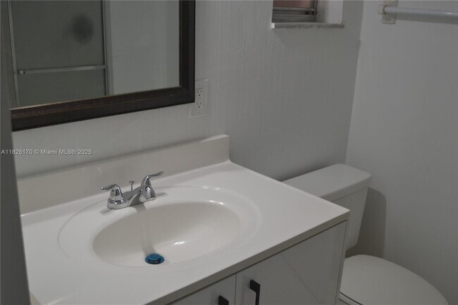 Building Photo - 8000 Lagos De Campo Blvd