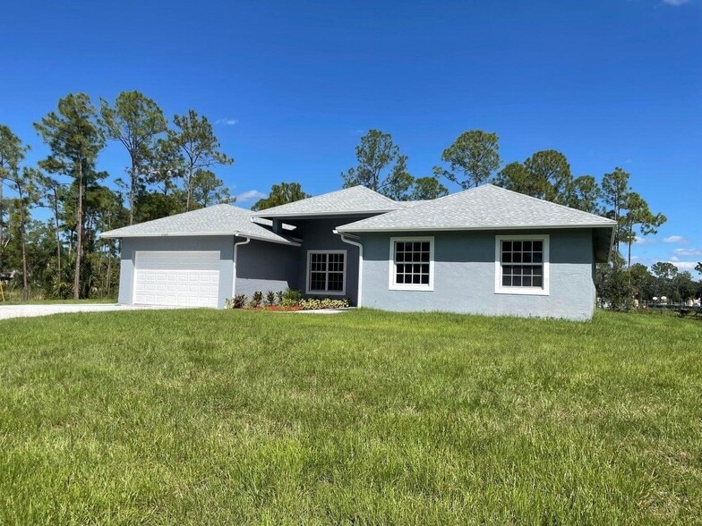 Building Photo - 17225 78th Rd N
