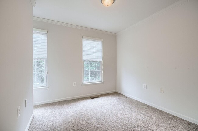 Building Photo - 239 Anvil Way