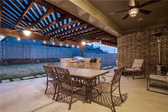 Building Photo - 5 Bed 4 Bath in Argyle's Harvest Community