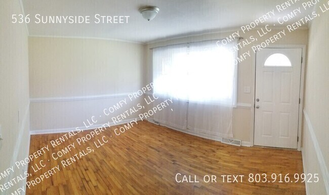 Building Photo - 536 Sunnyside St