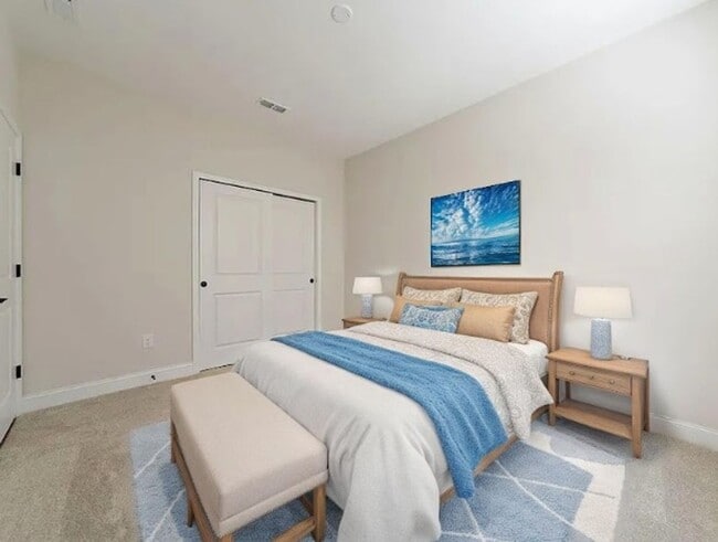 Building Photo - 55+ Del Webb community in Fuquay Varina with tons of amenities! -Available Now!