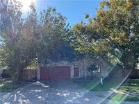 Building Photo - 3215 Elizabeth Anne Ln