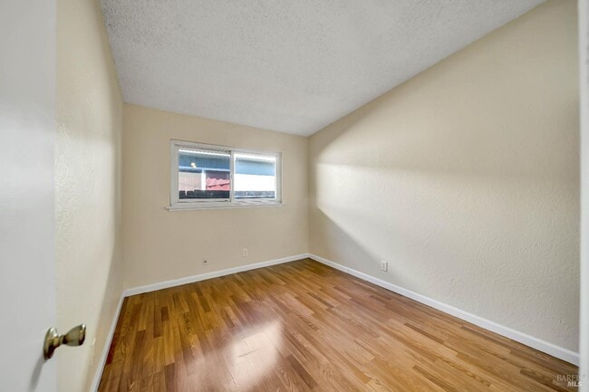 Building Photo - 1012 McKinley St