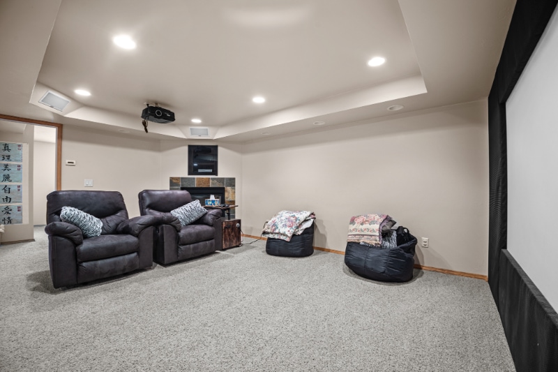 Building Photo - 311 Cruiser Ln