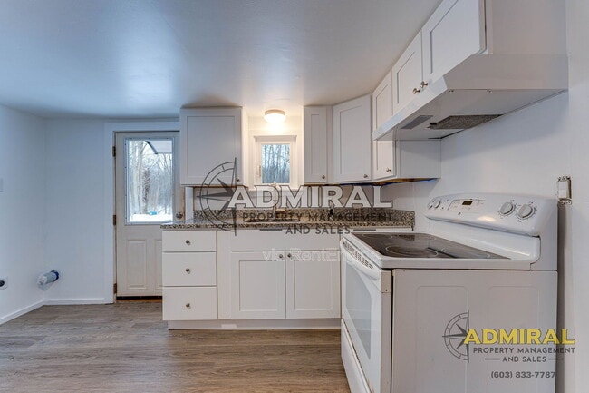 Building Photo - 6 Dora Dr