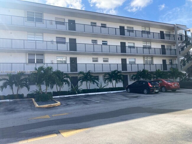 Building Photo - 14155 SW 87th St