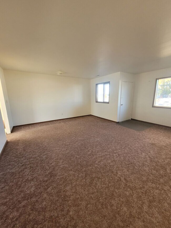 Building Photo - 1234-1236 Mitchell Ave