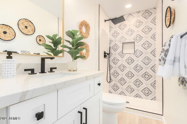 Building Photo - 3505 E Campbell Ave