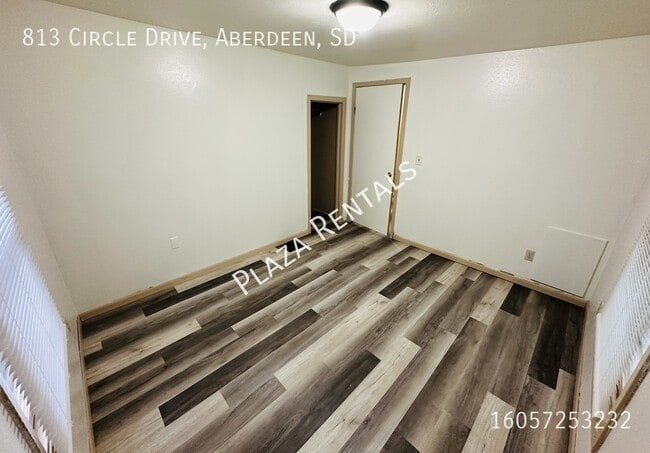 Building Photo - 202 N Washington St