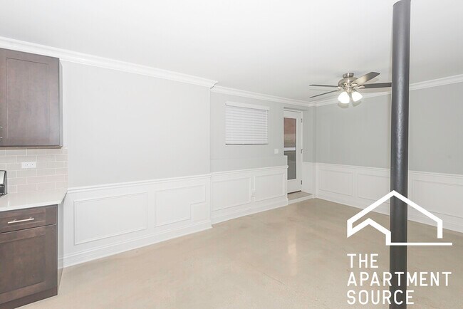 Building Photo - 4117 S Michigan Ave