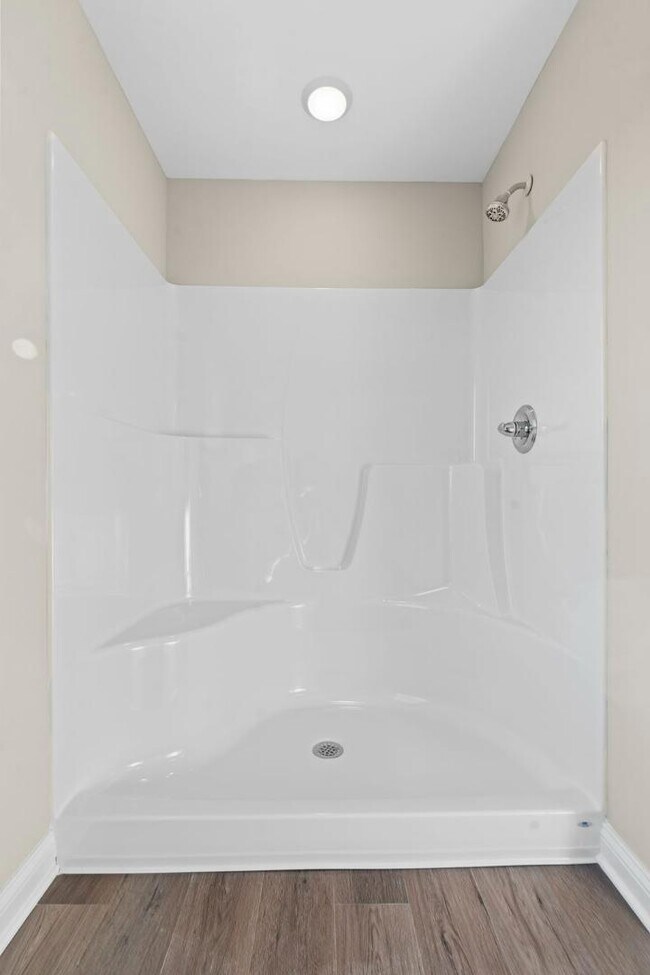 Building Photo - 933 Camden Ct