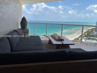 Building Photo - 6767 Collins Ave