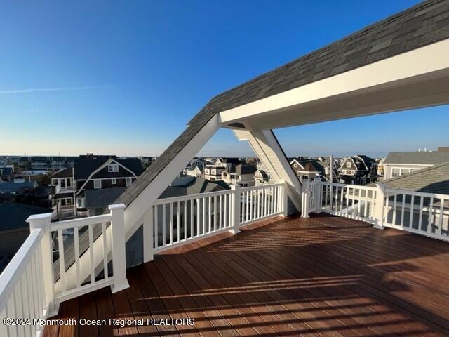 Building Photo - 3632 Ocean Terrace