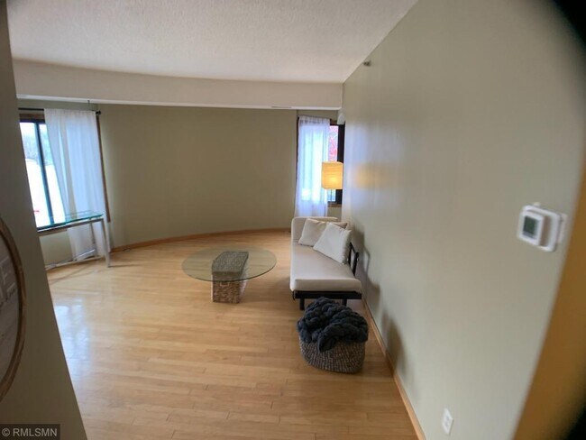 Building Photo - 3151 Dean Ct