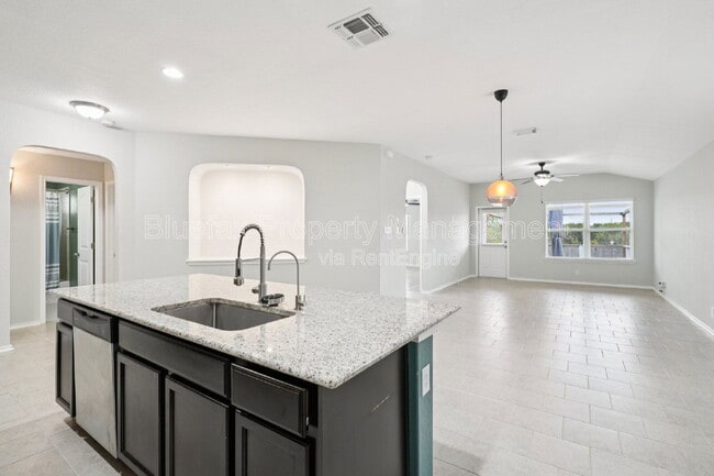 Building Photo - 14046 Cremello Fls