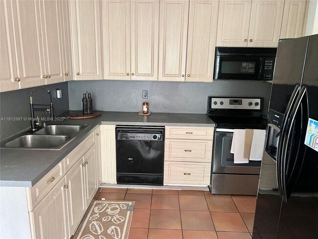 Building Photo - 5133 SW 43rd Terrace