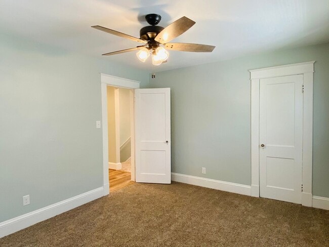 Building Photo - 2507 Seminary Ave